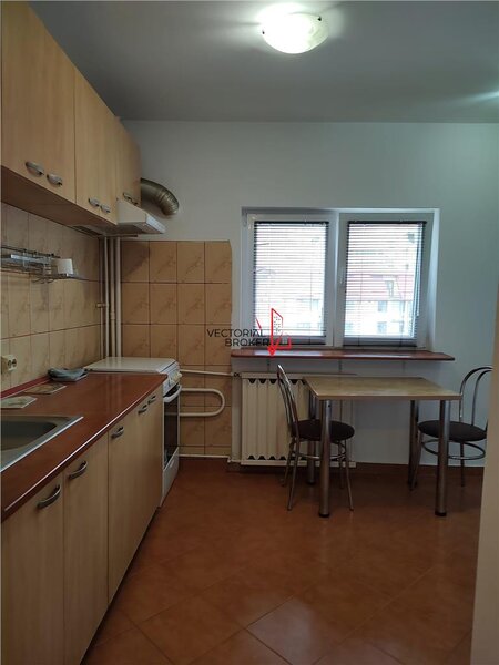 Dristor Metrou, garsoniera bloc mixt, constructie 1986 mobilata si utilata 42 mp.