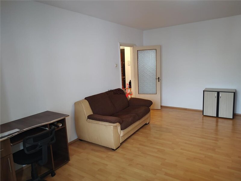 Dristor Metrou, garsoniera bloc mixt, constructie 1986 mobilata si utilata 42 mp.