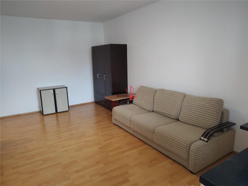 Dristor Metrou, garsoniera bloc mixt, constructie 1986 mobilata si utilata 42 mp.